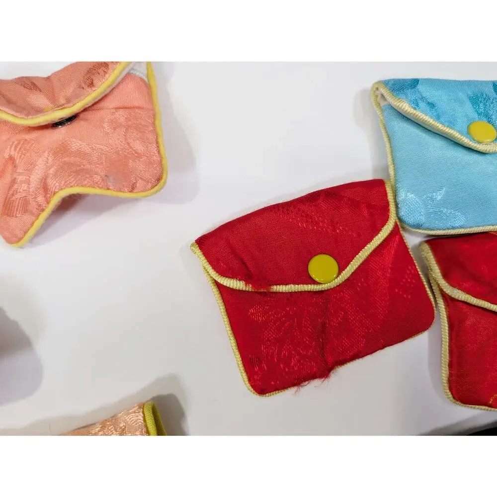 Vintage Lot of 18 Mixed Sizes Chinese Silk Jewelry Bags Pouches Storage Roll